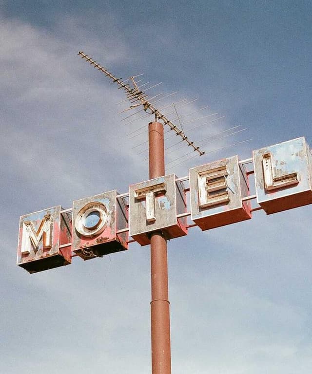 [EN] Curver Dog Food Container 10kg (RoyalBlue magni #247)